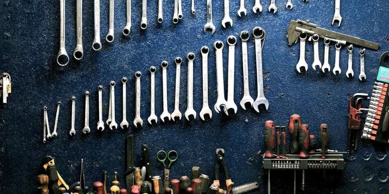 What Are the Most Important Tools in a Mechanics Workshop?