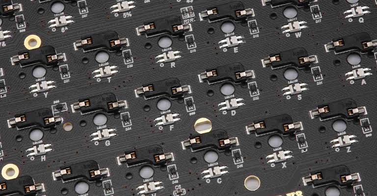 What Tool to Cut Keyboard PCB